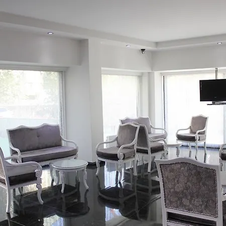 Hotel Demasus 4*