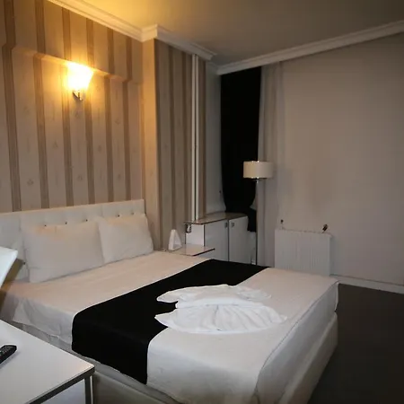 Hotel Demasus