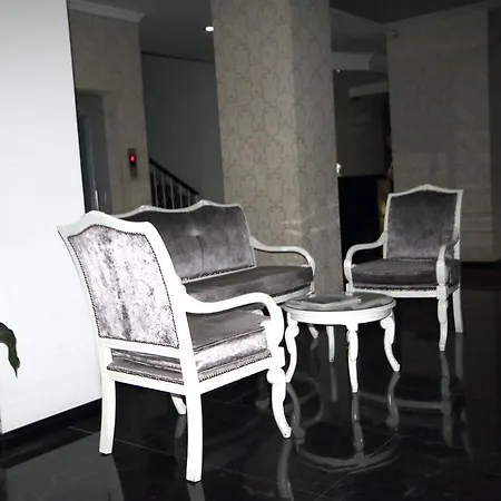 Demasus Hotel 4*