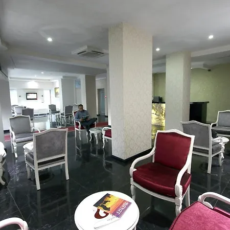 Hotel Demasus 4*